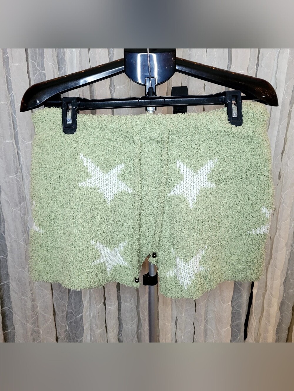 POL Clothing Sage Green Plush Soft Star Print Cozy Lounge Pajamas Shorts L